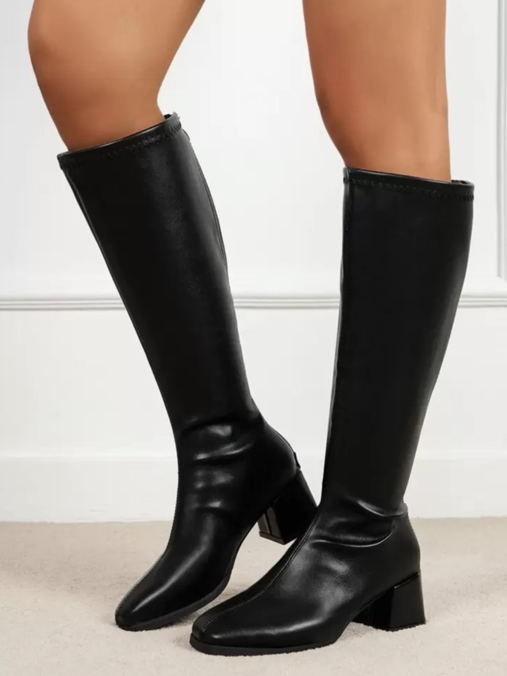Black Knee-High Block Heel Boots - 9.5 - Picture 4 of 5